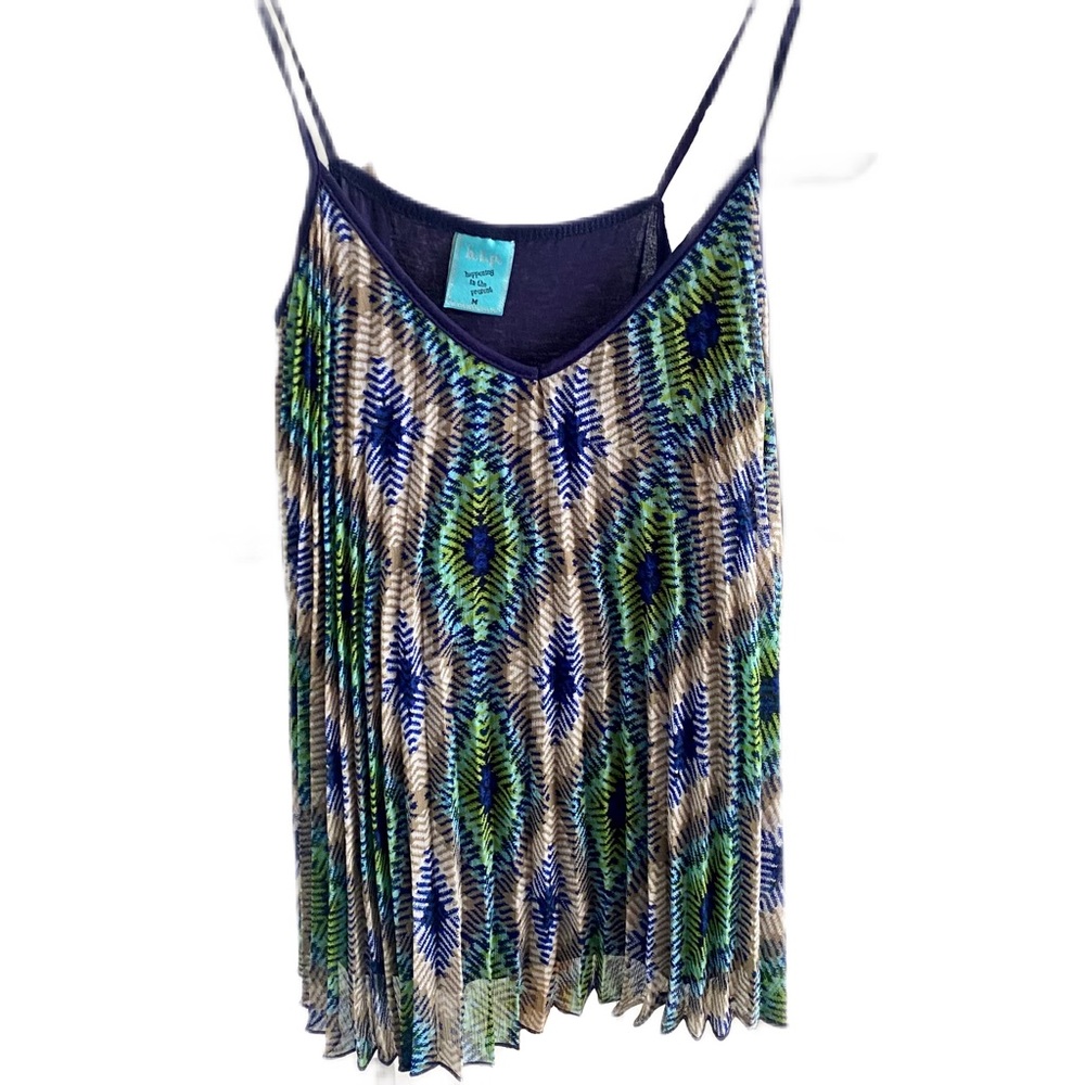 Accordion Pleated Geometric Patterned Tank Top